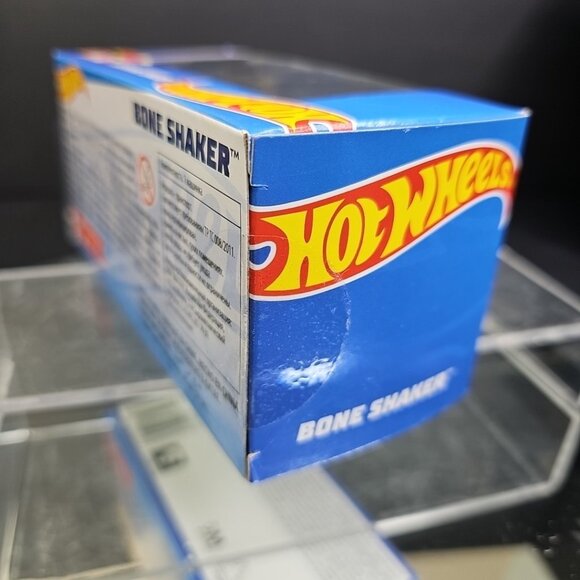 Hot Wheels Pull-Back Speeder Green Bone Shaker New Sealed Box - Picture 5 of 9